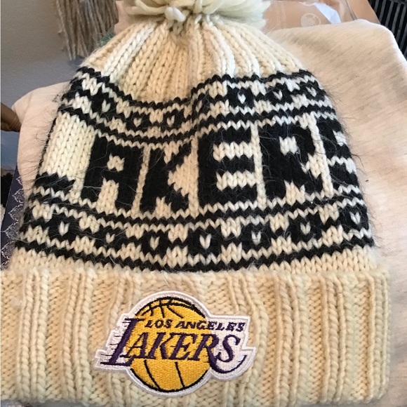 Ultra Game Los Angeles Lakers Beige Knit Cuff Beanie - Picture 1 of 4
